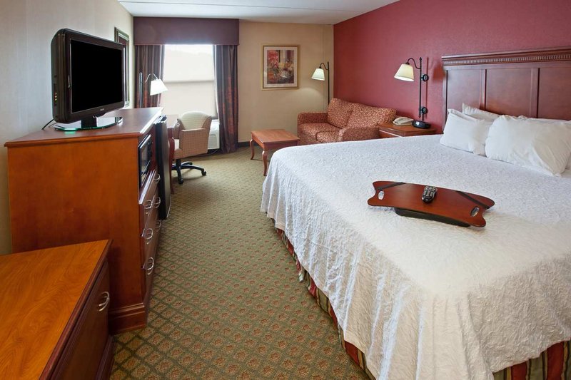 Hampton Inn Youngstown-West I-80 - Youngstown, OH