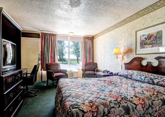 Econo Lodge - Osceola, AR