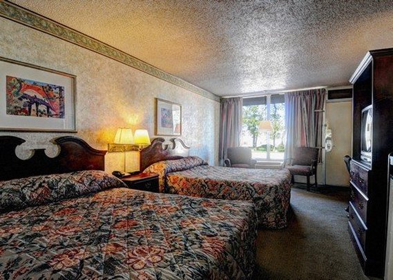 Econo Lodge - Osceola, AR