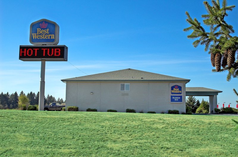 Rodeway Inn & Suites - Sublimity, OR