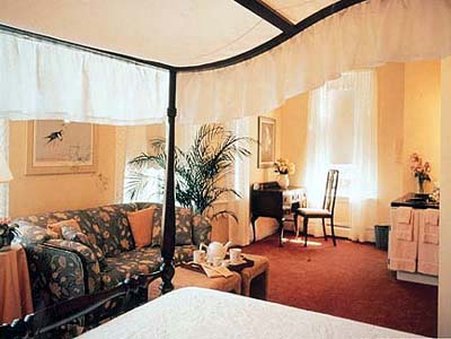 Queen Anne Bed & Breakfast Inn - Denver, CO