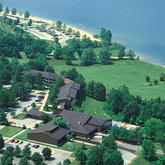 Barren River Lake Resort Lodge and Cottages - Lucas, KY