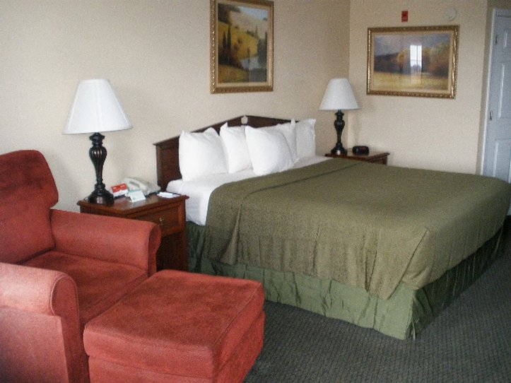 Quality Inn - Decherd, TN