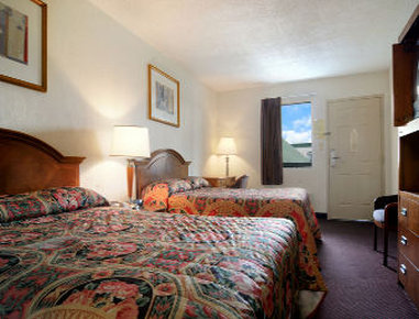 Howard Johnson Inn at Six Flags, GA - Austell, GA