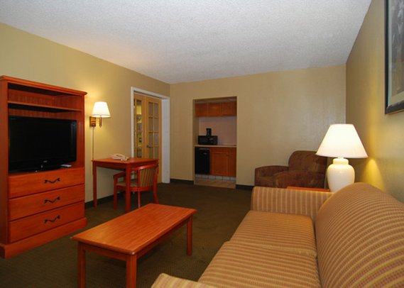 Quality Inn & Suites - Odessa, TX