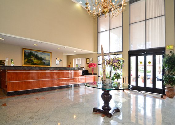 Quality Inn & Suites - Walnut, CA