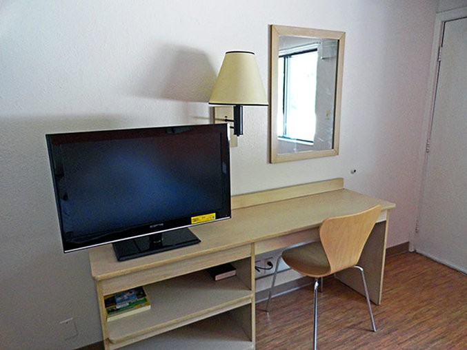 Motel 6 - Evansville, IN