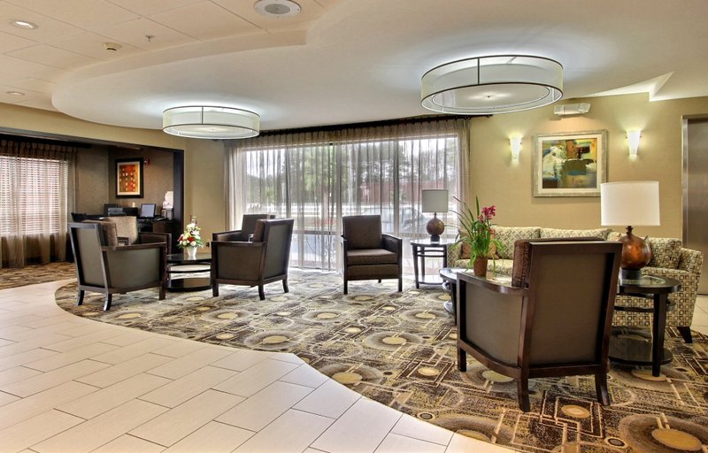 Comfort Suites Savannah South