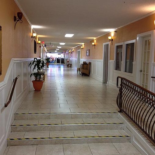 Fountain Beach Resort - Daytona Beach, FL