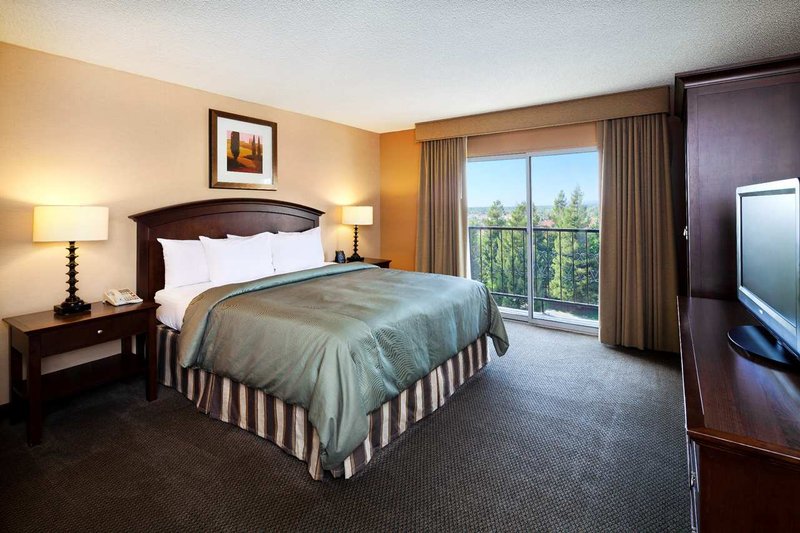 Embassy Suites By Hilton Milpitas Silicon Valley - Milpitas, CA