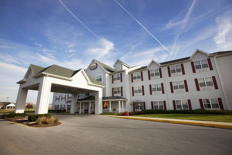 Lancaster Inn & Suites - Manheim, PA