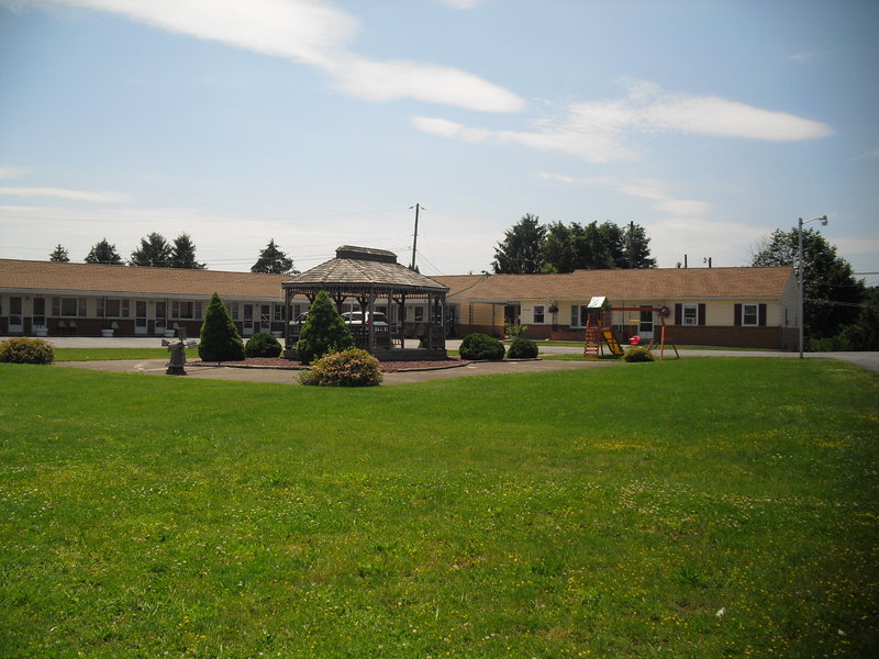 Knights Inn Mifflintown - Mifflintown, PA