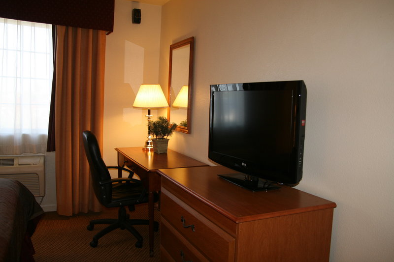 Best Western Luxury Inn - Tracy, CA