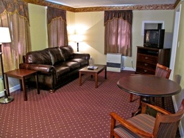 Exit 5 Motel & Cottages - Saco, ME