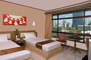 Pinnacle Lumpinee Hotel Bangkok - Room