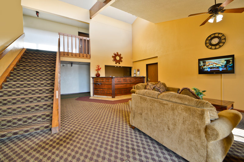 Americas Best Value Inn - Clearwater, MN