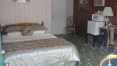 Oakwood Inn & Motel - Sanford, ME