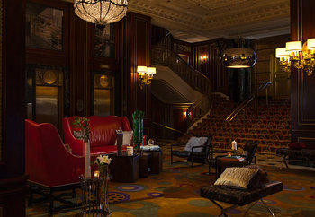 Renaissance Blackstone Chicago Hotel - Lobby