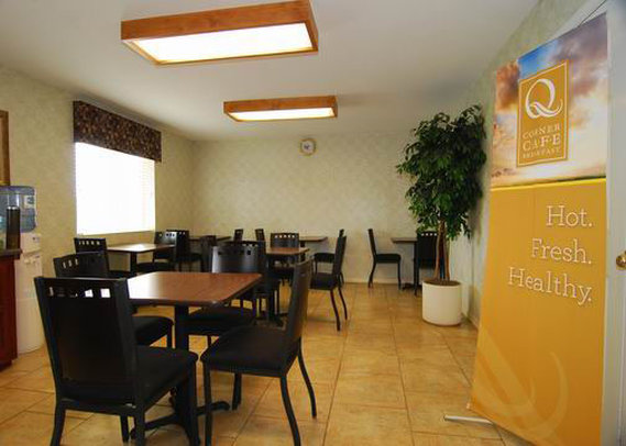 Quality Inn - Russellville, AR