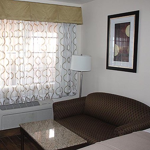 Holiday Inn Express & Suites Raymondville - Raymondville, TX