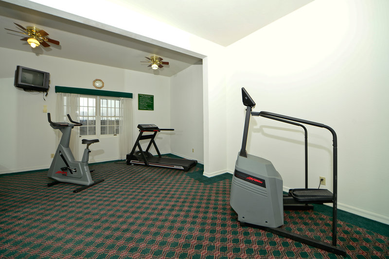 Americas Best Value Inn & Suites - Sikeston, MO