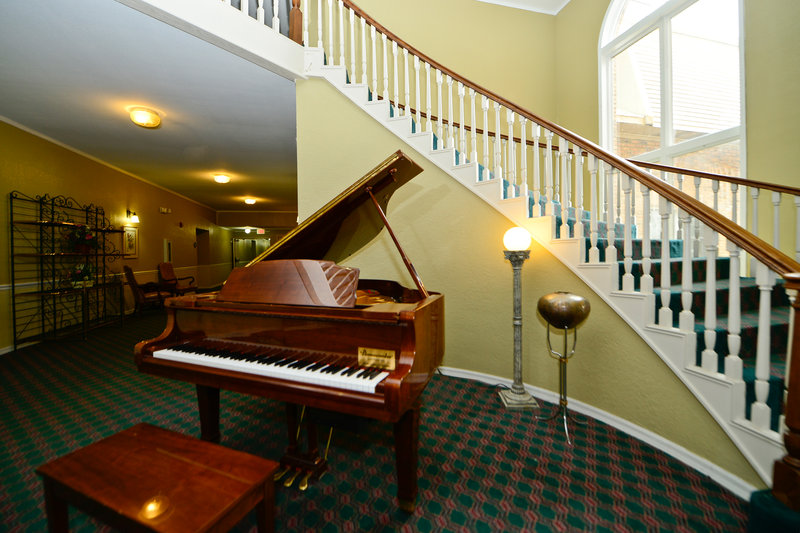 Americas Best Value Inn & Suites - Sikeston, MO