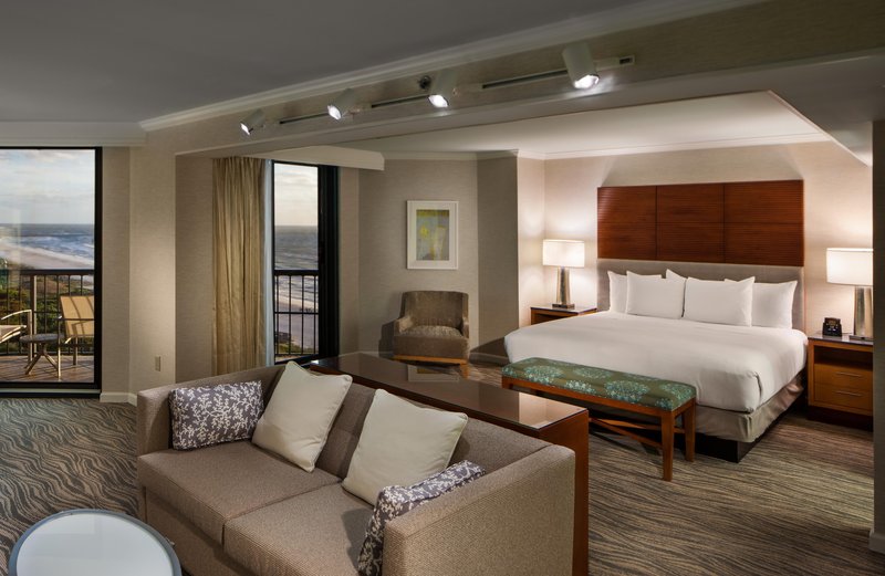 Hilton Marco Island Beach Resort And Spa - Marco Island, FL