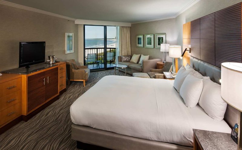 Hilton Marco Island Beach Resort And Spa - Marco Island, FL