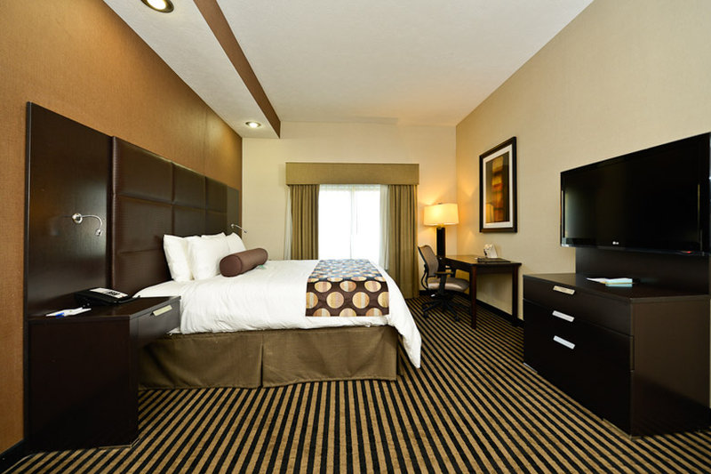 BEST WESTERN PLUS Atrea Airport Inn & Suites - Plainfield, IN