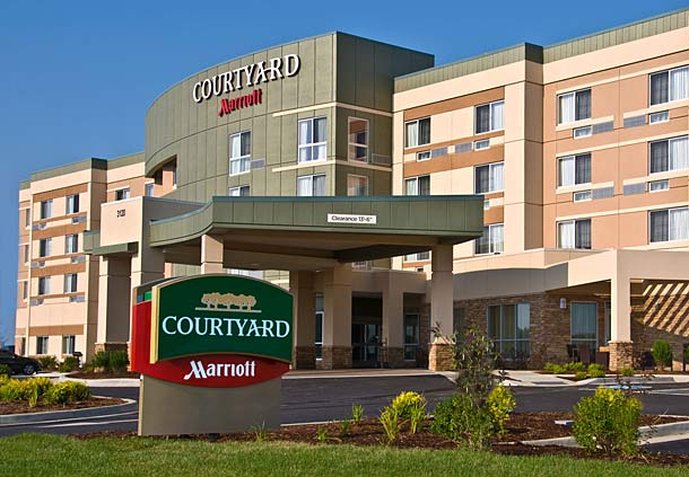 Courtyard By Marriott Long Beach Airport - Long Beach, CA