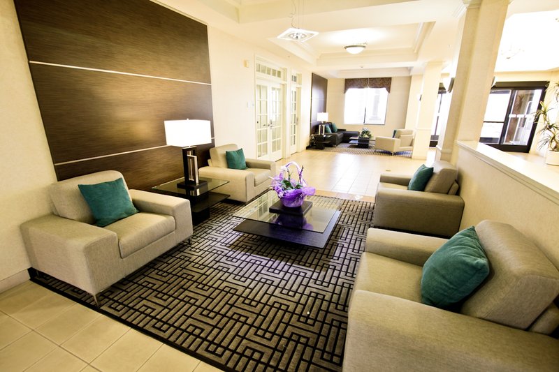 Holiday Inn Express & Suites CATHEDRAL CITY (PALM SPRINGS) - Yucca Valley, CA