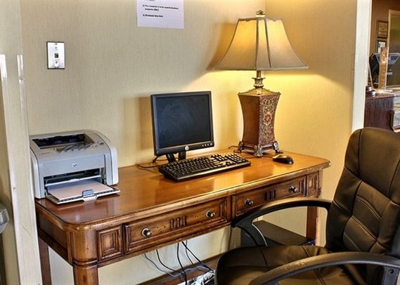 Quality Inn Airport - Buffalo, NY