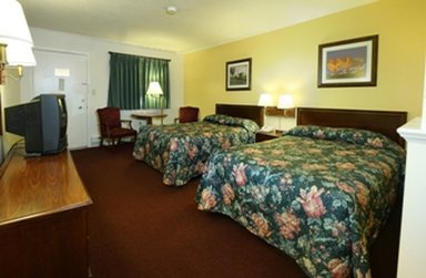 Bird In Hand Family Inn - Bird in Hand, PA