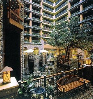 Chateau On The Lake Resort - Branson, MO