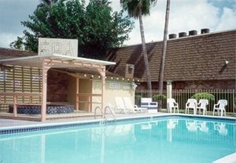 Christy Estates Suites - Corpus Christi, TX