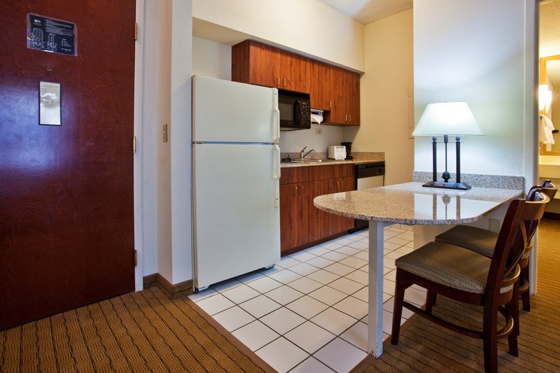 Holiday Inn Hotel & Suites Peachtree City - Peachtree City, GA