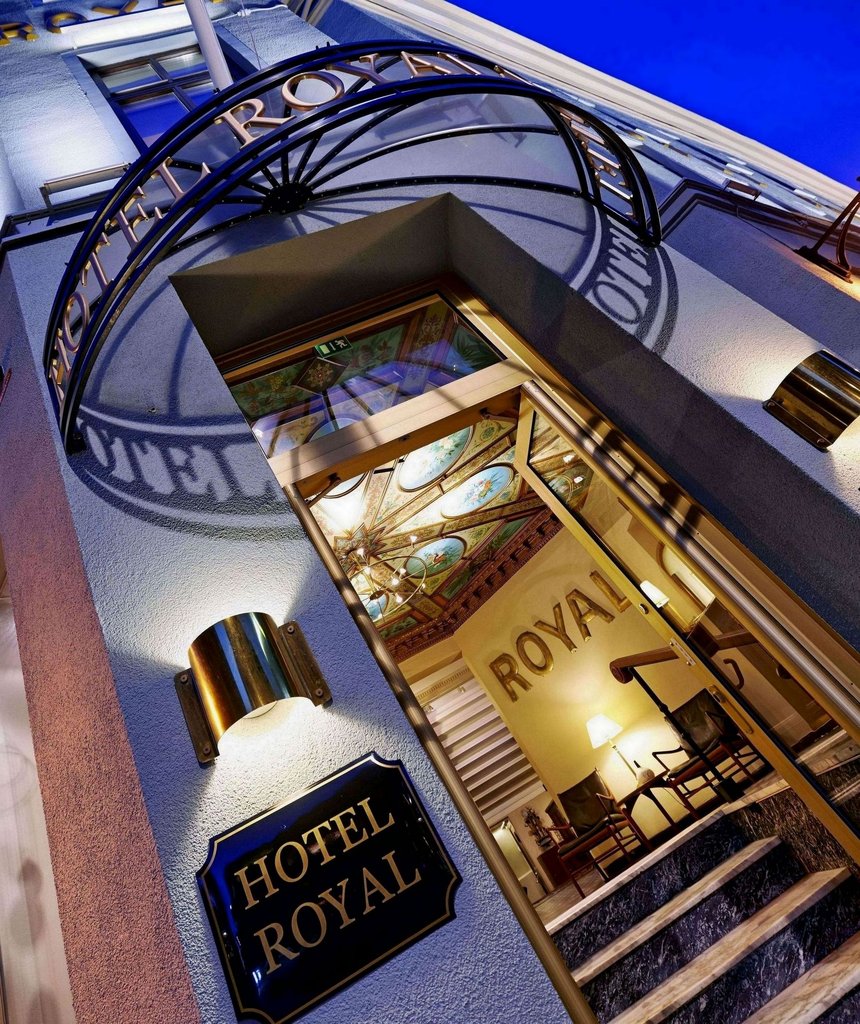 Hotel Royal