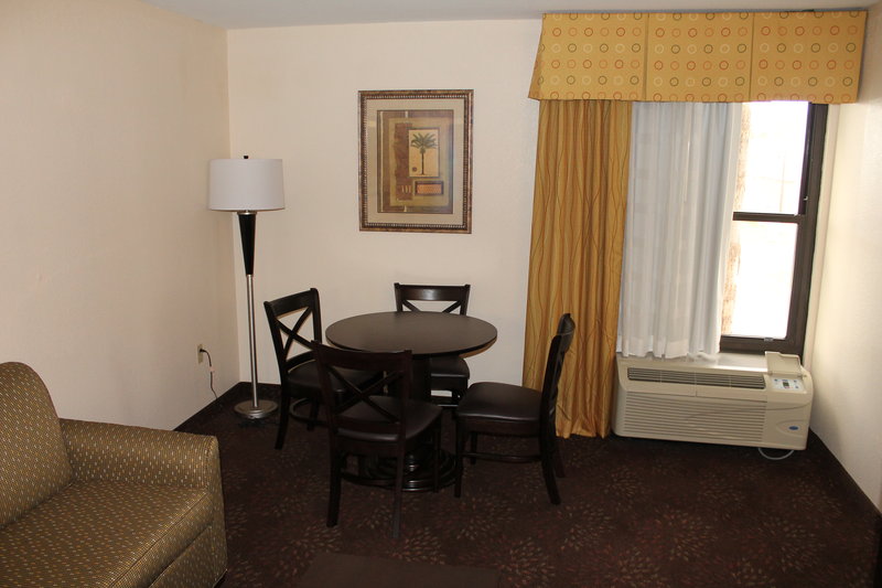 Holiday Inn Express Harlingen - Harlingen, TX