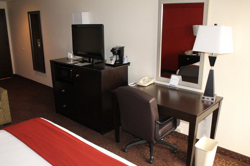 Holiday Inn Express Harlingen - Harlingen, TX