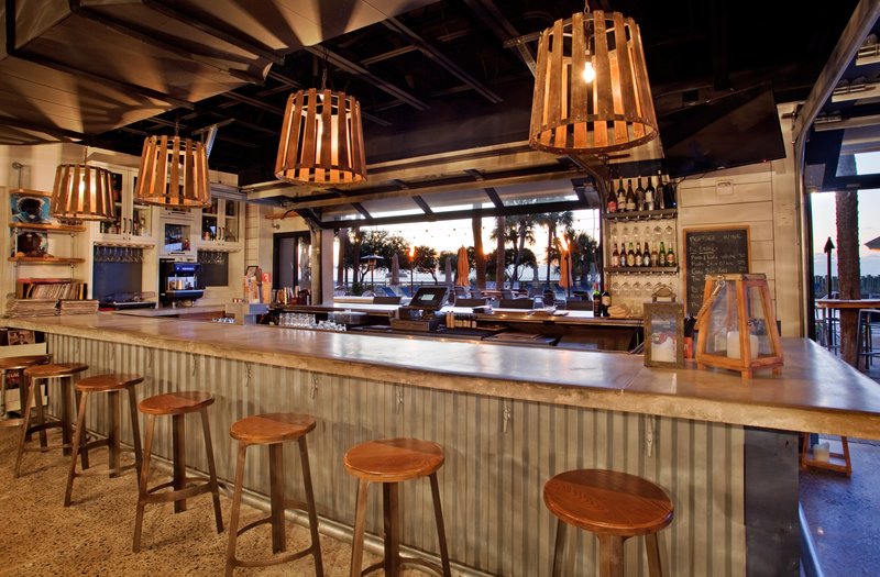 Holiday Inn-Resort Beach House - Hilton Head Island, SC