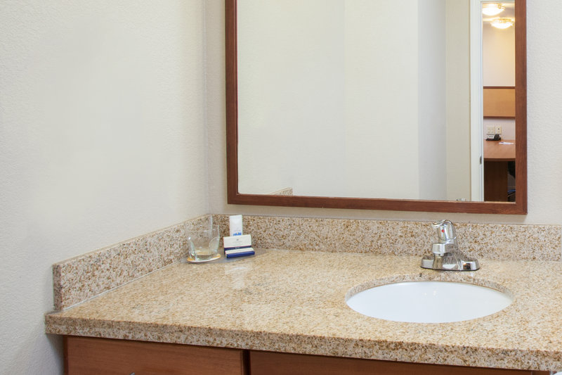 Candlewood Suites MERRILLVILLE - Gary, IN