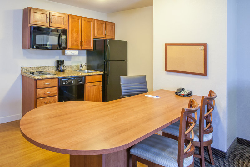 Candlewood Suites MERRILLVILLE - Gary, IN