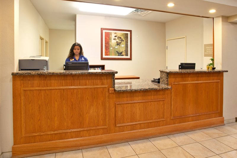 Candlewood Suites MERRILLVILLE - Gary, IN