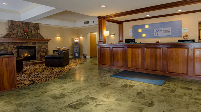 Holiday Inn Express SOUTH BURLINGTON - Westford, VT