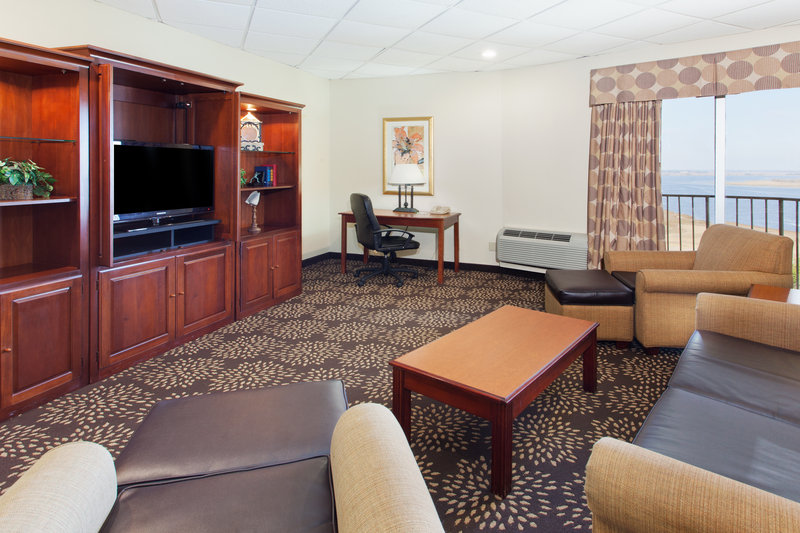 Holiday Inn CHARLESTON-RIVERVIEW - Charleston, SC