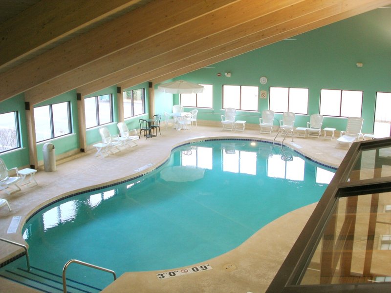 Super 8 Beloit - Beloit, WI