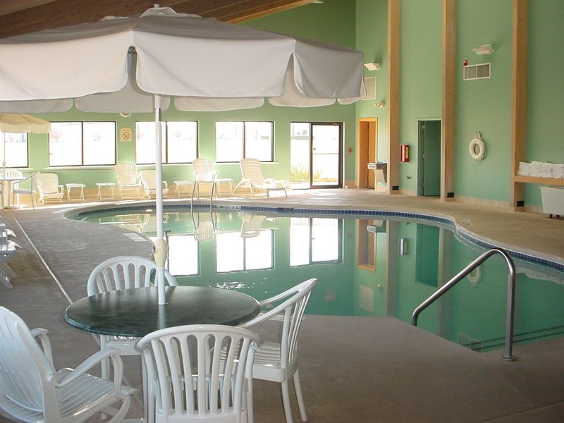 Super 8 Beloit - Beloit, WI