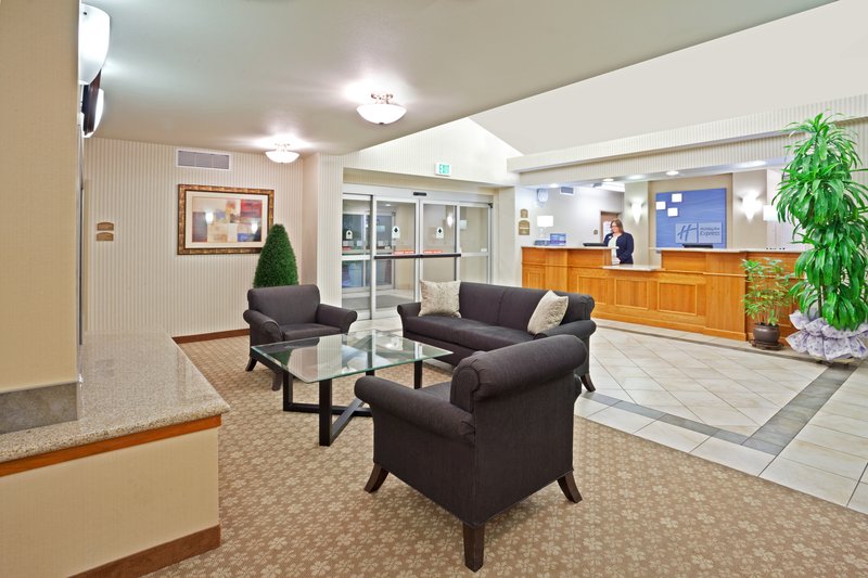 Holiday Inn Express & Suites LACEY - Tenino, WA