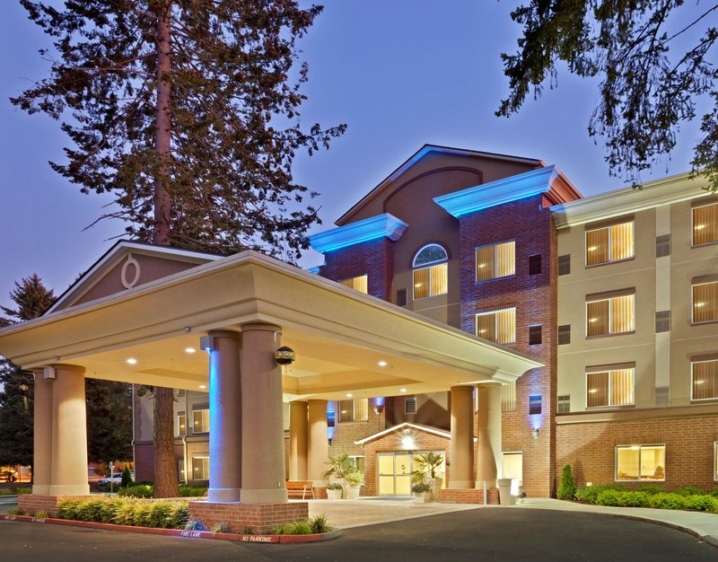 Holiday Inn Express & Suites LACEY - Tenino, WA
