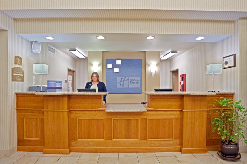 Holiday Inn Express & Suites LACEY - Tenino, WA